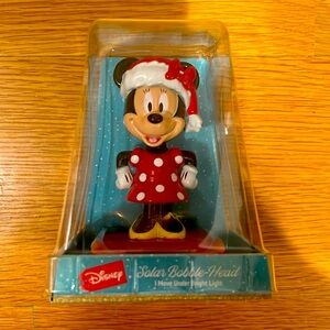 Minnie Mouse solar bobble-head